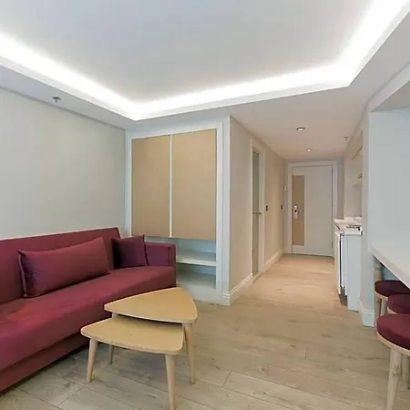 Carina Park Nisantasi 3*
