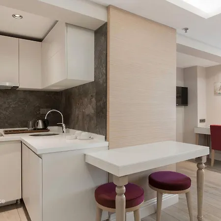 Carina Park Nisantasi Apart Otel